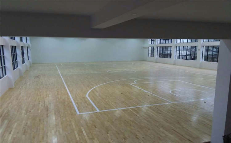 柞木體育運動地板價格及圖片