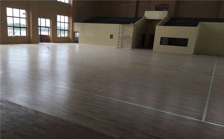 單層龍骨結構體育館木地板造價