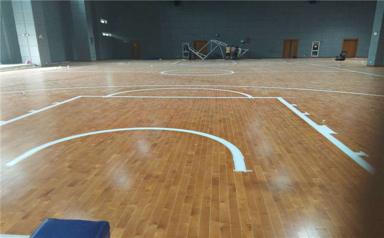 西藏專用運動木地板多少錢一平米