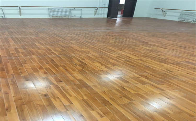 吉林楓木運(yùn)動(dòng)木地板廠商