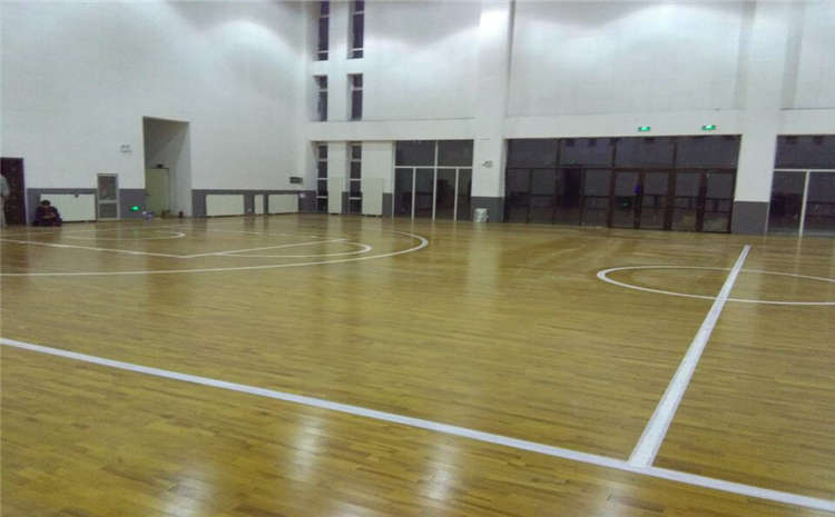學(xué)校運動籃球地板哪個牌子好？