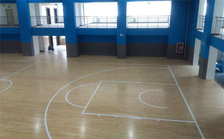 硬木企口籃球館木地板怎么選